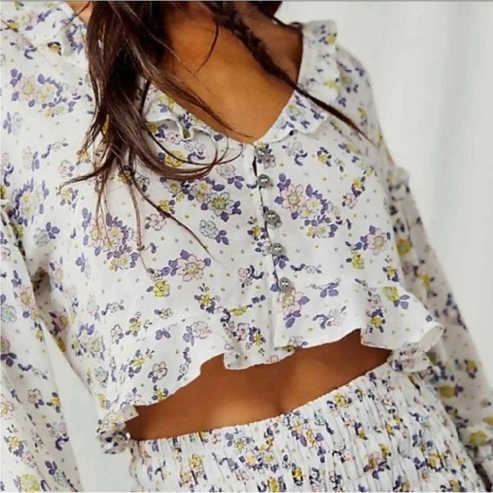 FREE PEOPLE Secret Garden Floral Long Sleeved Cropped Blouse Size Small